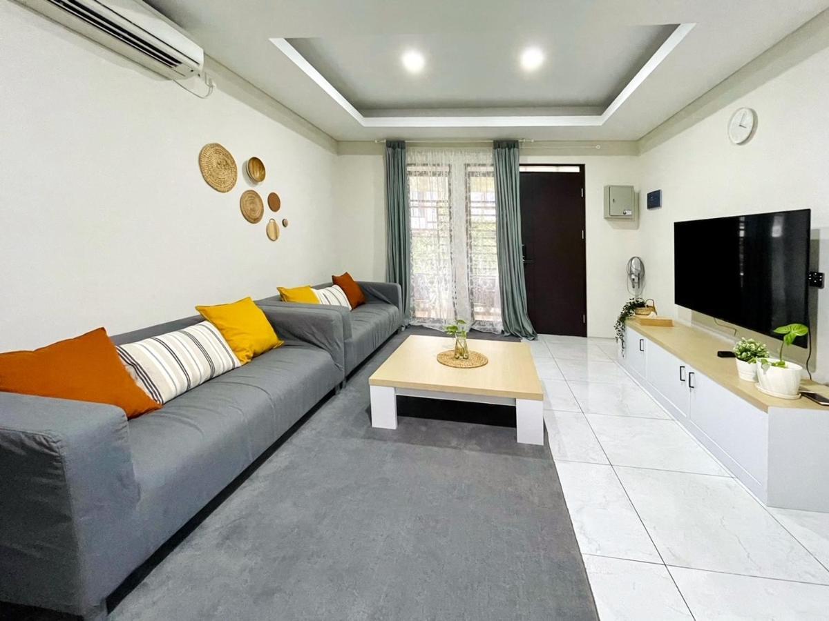 Larisa Homestay Syariah Padalarang ภายนอก รูปภาพ